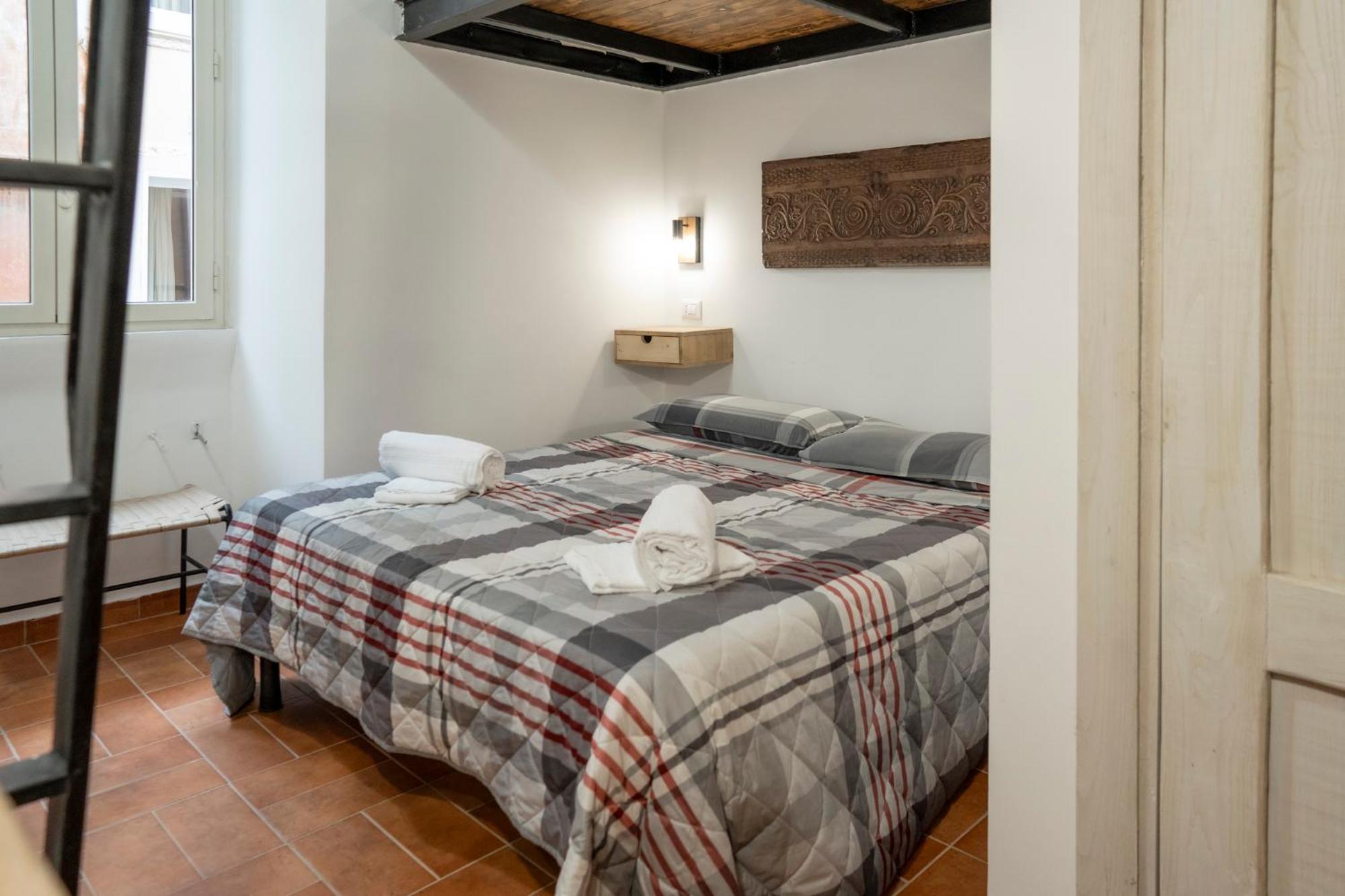 Home Domus Capocci - Rione Monti Roma Ngoại thất bức ảnh