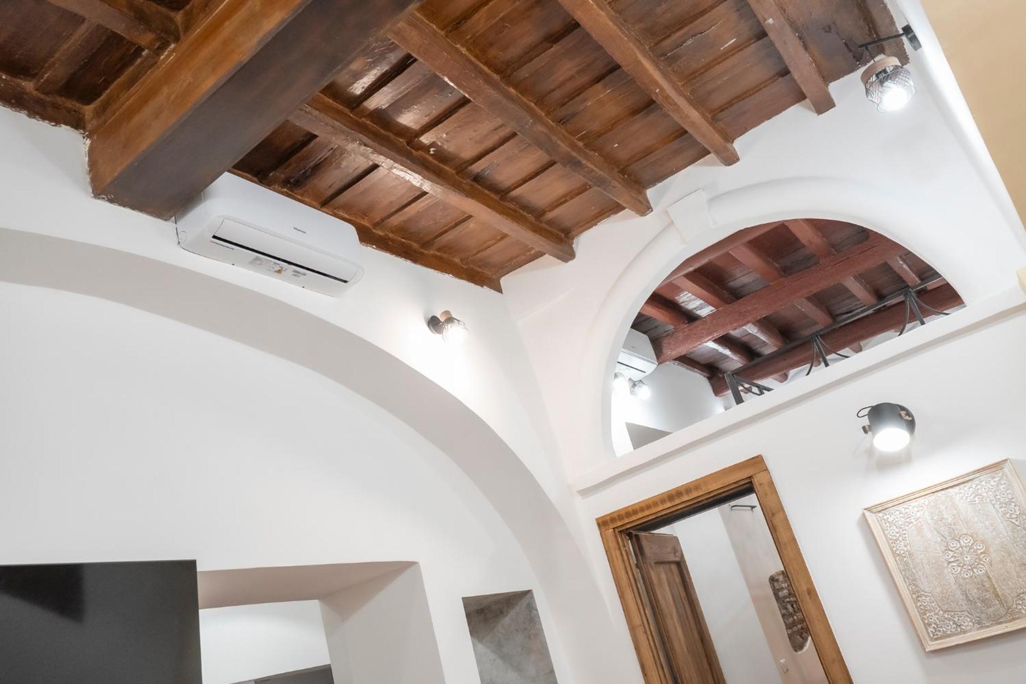 Home Domus Capocci - Rione Monti Roma Ngoại thất bức ảnh